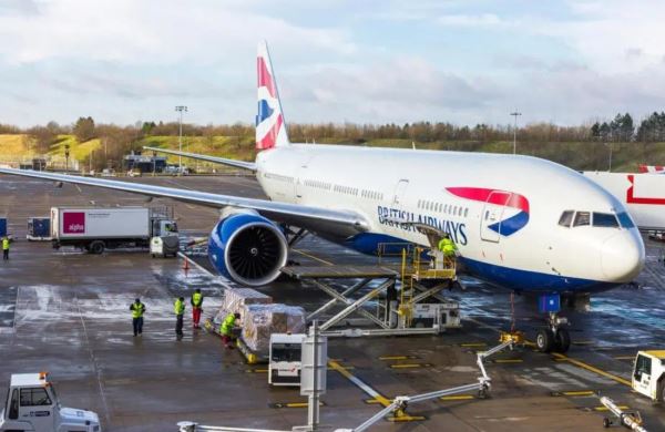 В Лондоне ожидают массового банкротства британских авиакомпаний, некоторые будут национализированы