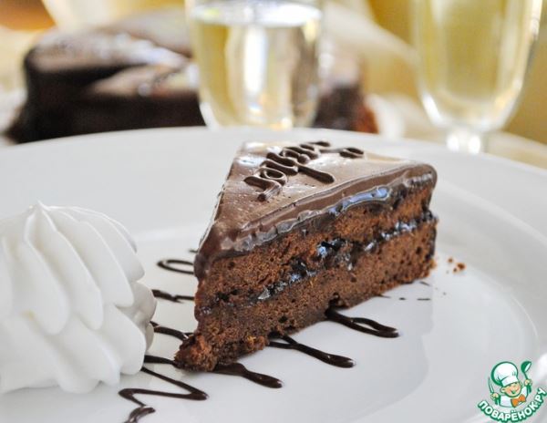 Шоколадный торт "Захер"